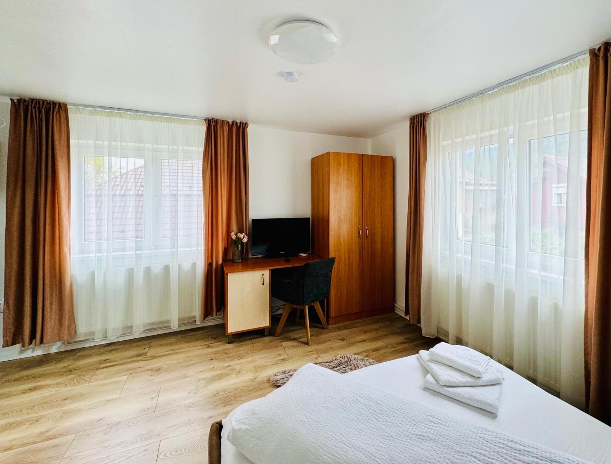 Cazare Colibita Casa Lipan Buitenkant foto
